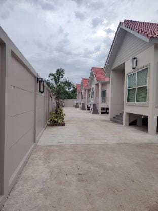 Rueanruethai Homestay2 Vacation rental in Laos