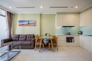 1 BEDROOM LANDMARK WIN HOME LUXURY Apartment in Ho Chi Minh City