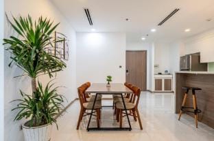 3 BEDROOM WIN HOME LUXURY PARK Apartment in Ho Chi Minh City