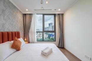 3 BEDROOM LUXURY WIN HOME LANDMARK Apartment in Ho Chi Minh City