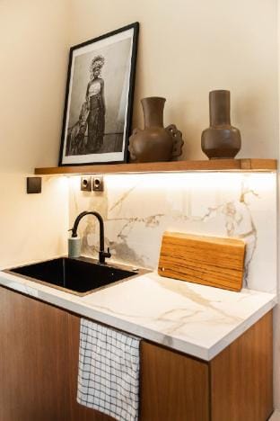 PROMO! New Lux 1 bedroom villa, 2 minutes to beach Villa in North Kuta