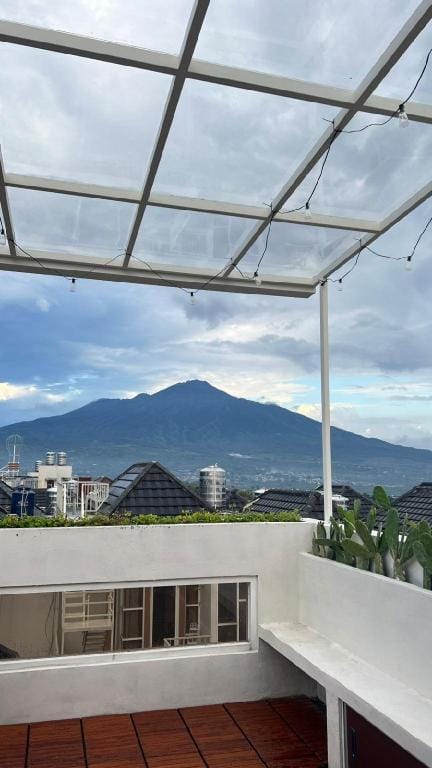 Oemah Kinah Villa Batu Malang Hotel in Batu