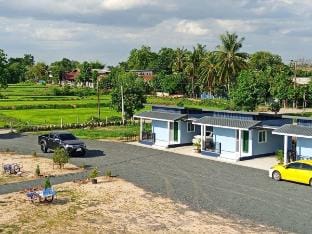 Layla garden resort Vacation rental in Laos