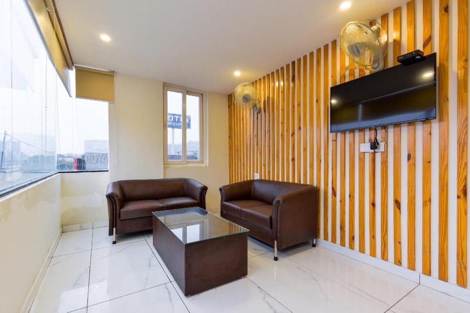Hotel O Park Land Hotel in Punjab, India