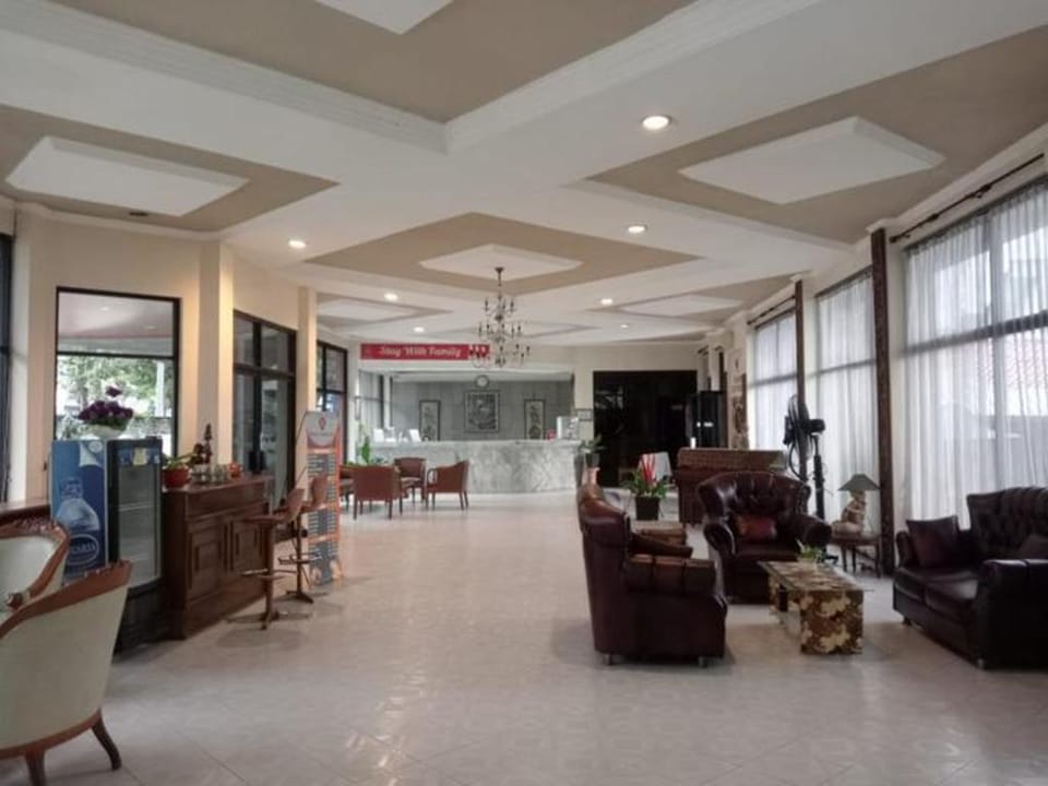 Hotel Istana Syariah Pekalongan by Hello Room Hotel in Indonesia