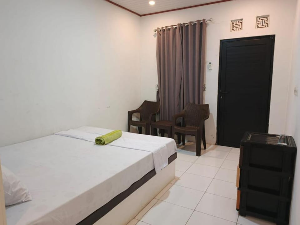 Jajapin Hotel putri Sari Hotel in West Java
