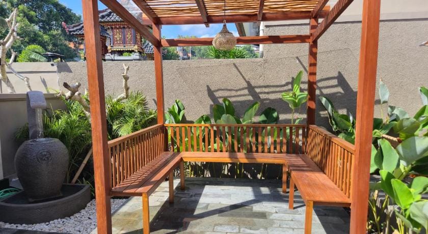 Kawitris Hidden Homestay Hotel in Kuta Selatan