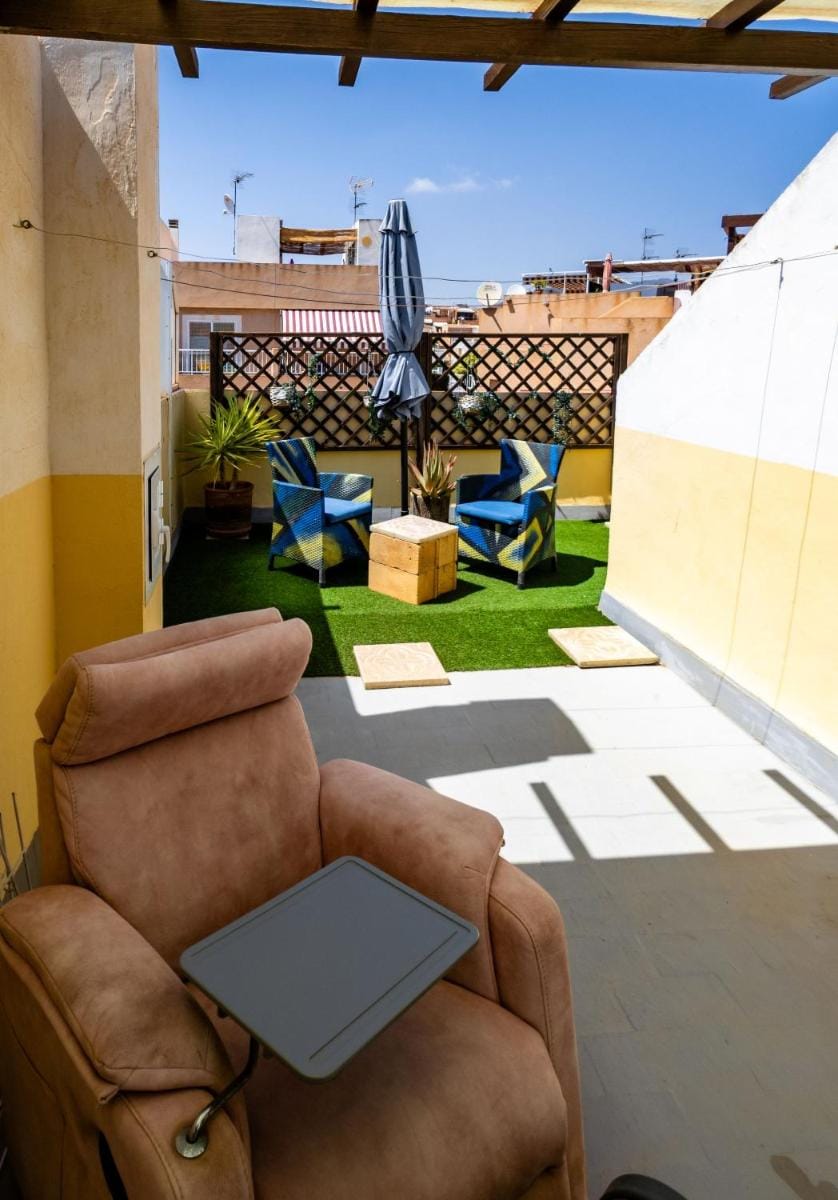 SunRise Den, a pie de playa, vista al mar y piscina Villa in Puerto de Mazarrón