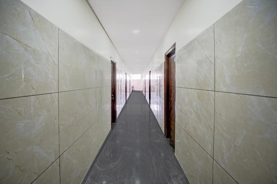 Hotel O Jodi Sri Muneshwara Swamy Temple Hotel in Bengaluru