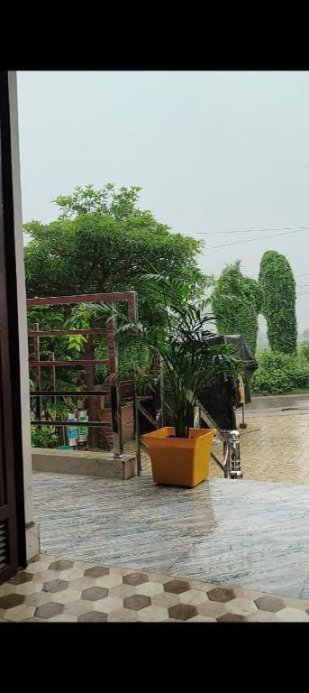 Shrinidhi's Home Bed and Breakfast in Uttar Pradesh