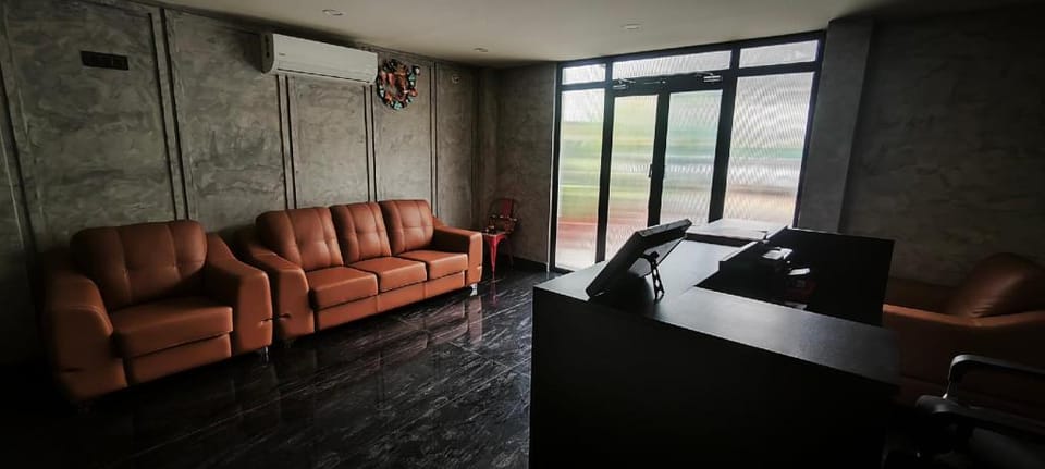 Stayz Royale Hyderabad - Near LB Nagar Metro Hotel in Hyderabad