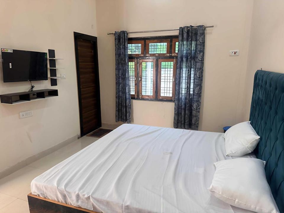 Hotel O by OYO THE JUNGLE SAFARI HOTEL & RESORT Hotel in Nepal