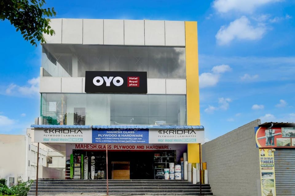 Hotel O Royal Plaza Hotel in Hyderabad