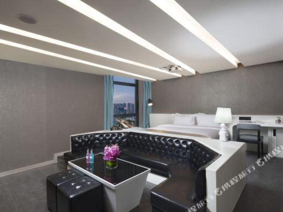 Qi Yue Hotel Hangzhou Binjiang Zhejiang Vocational and Technical College of Business Hotel in Hangzhou