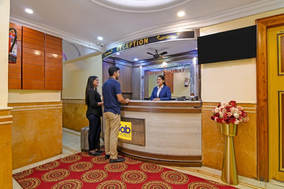 FabHotel Samrat Hotel in Kolkata