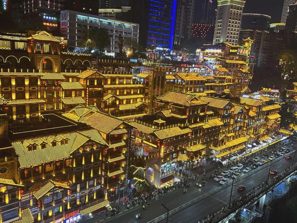 Enji M Hotel-Chongqing Jiefangbei  Hongyadong Hotel in China