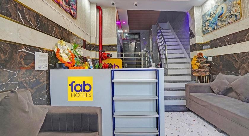 Via Royal Plaza 62 Bed and Breakfast in Noida