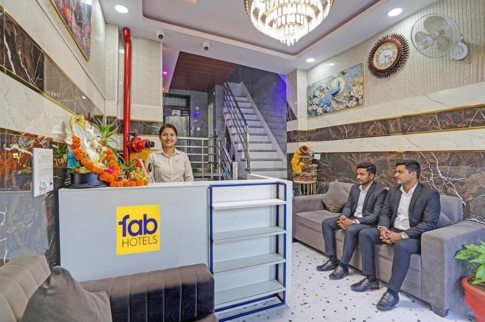 Via Royal Plaza 62 Bed and Breakfast in Noida