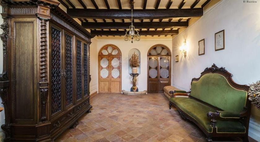 Palazzo Rossi, Historic Boutique Home in Marche Hotel in Marche
