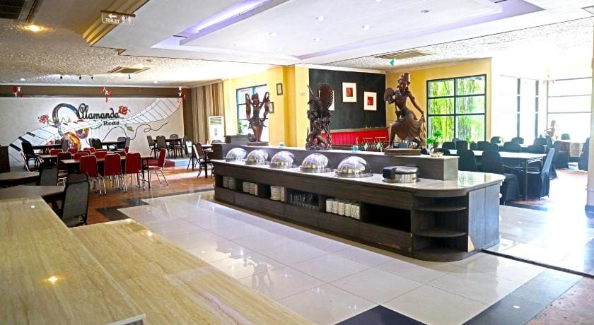 PLUM Prestige Hotel Juanda Hotel in East Java