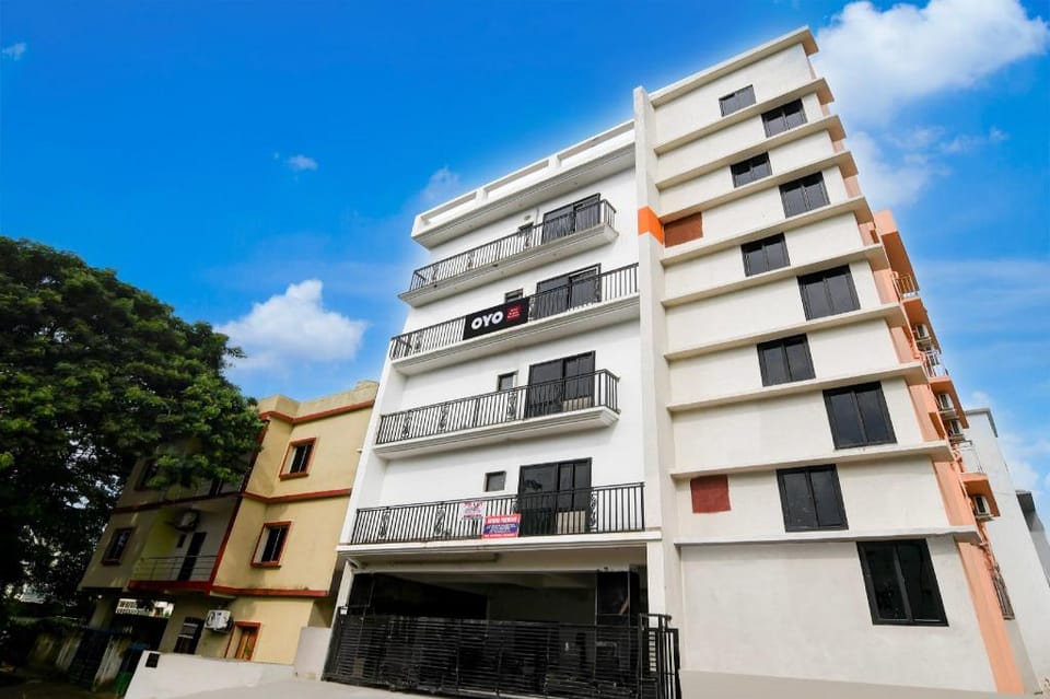Super Hotel O Avigna Premium Hotel in Bhubaneswar