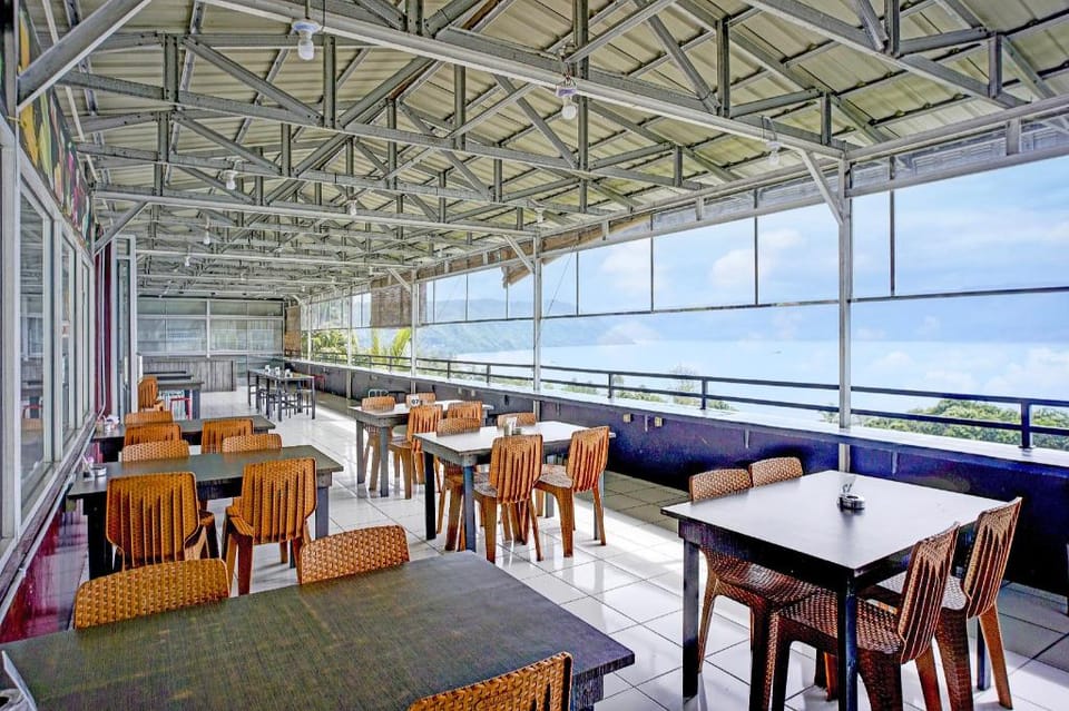 Collection O Gapura Hotel - 6 Hour Stay Hotel in Indonesia