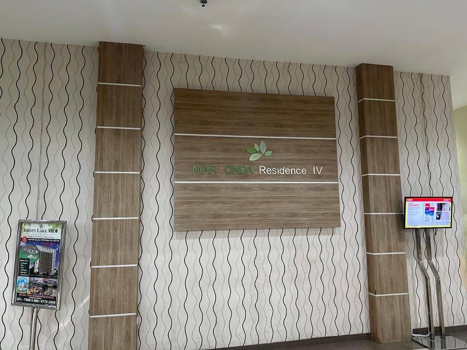 APARTEMENT MARGONDA RESIDENCE 4 & 5 BY FOTENG ROOM Hotel in West Java
