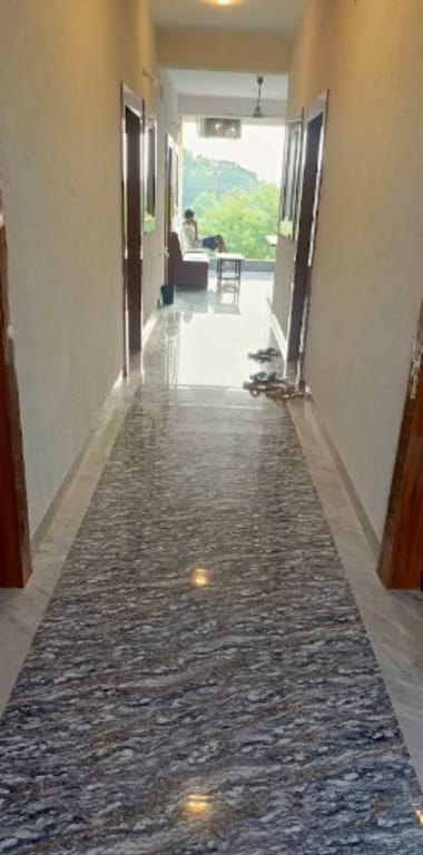 Hotel Aarav Palace Apartment in India