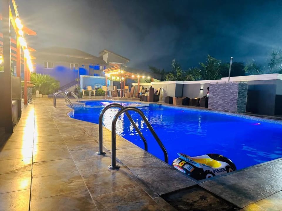 Sems Hillview Hotel Hotel in Greater Accra Region, Ghana