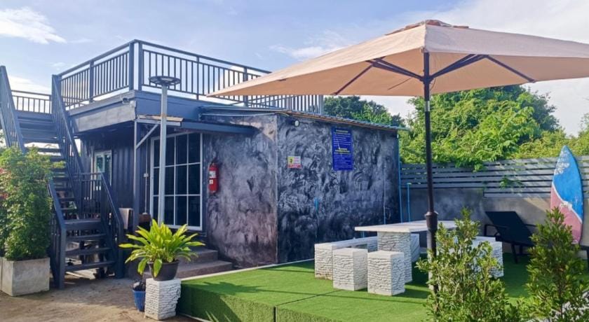 อู่ตะเภาโฮมสเตย์byต้นไทร Resort in Chon Buri Changwat