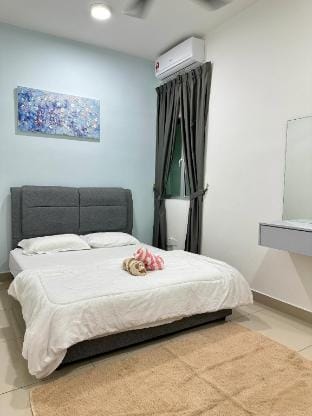 Bayu Temiang 5pax - Pool View Suite Apartment in Negeri Sembilan, Malaysia