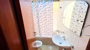 Simple Stay Partition Room In Barsha heights Tecom Apartment in Dubai