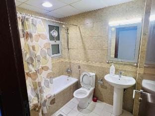 Comfortable Partition Room Near Mashreq Metro Apartment in Dubai