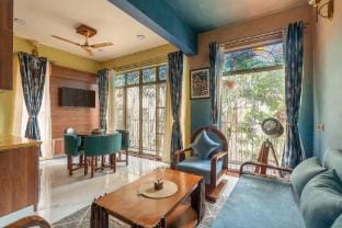 CASA ALBELA - designer luxe 1BHK suite, Central Bangalore Apartment in Bengaluru