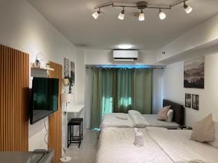 Sea Residences 1-5 pax  MOA Fireworks View  061420 Apartment in Pasay