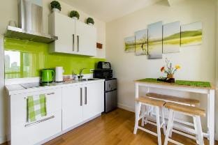 Cosy staycation place w/ great amenities@Acqua Apartment in Mandaluyong