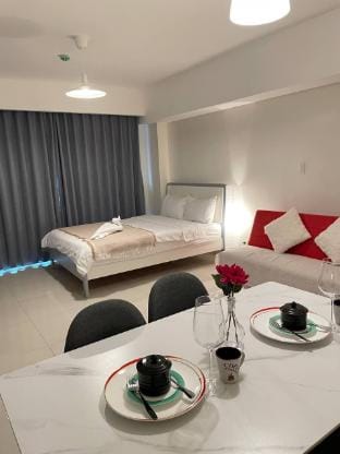 Luxury Hotel near in City of Dreams Casino G22  Apartment in Pasay