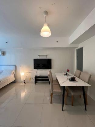 Luxury Hotel near in City of Dreams Casino G03  Apartment in Pasay
