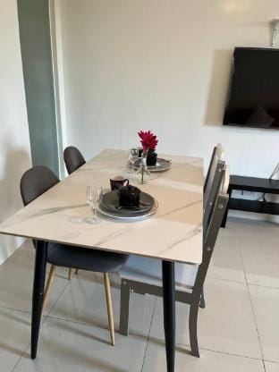 Luxury Hotel near in City of Dreams Casino G08  Apartment in Pasay