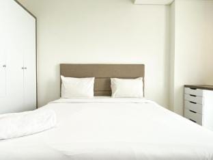 Modern Look Studio LRT City Bekasi Apt By Travelio Apartment in West Java