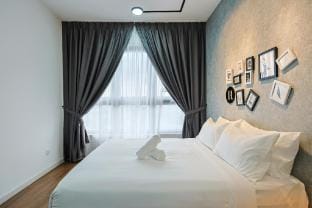 M Vertica Suite  Ind. Elegance Cozy Apartment 3BR Apartment in Federal Territory of Kuala Lumpur