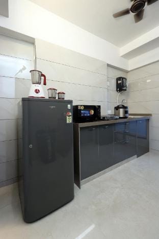 Boutique 1RK Stay |Perfect for Business or Leisure Apartment in Mumbai