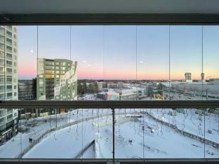 Penthouse Sauna Myyrmanni Apartment in Helsinki