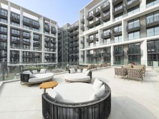 Arjan Studio for 4 with Pool   Padel Court Apartment in Dubai