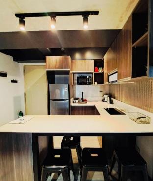 Amaia: 2 BR Luxe Urban Oasis Apartment in Bacolod