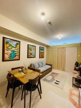 Recharge Chamber Simoy Apartment in Tagaytay