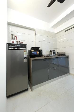 The City Pause – Fully Equipped MIDC Flat Apartment in Mumbai