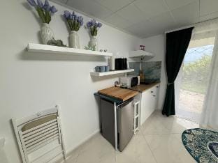 Romantic studio in the middle of vineyards II Apartment in Schaffhausen, Switzerland