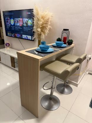 Stylish Stay with Infinity Sky Pool @Regalia KLCC Apartment in Federal Territory of Kuala Lumpur