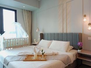Ooak Suites | Mont Kiara | Mall | Babycot | 4 Pax Apartment in Petaling Jaya